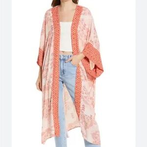 Treasure & Bond Red and White Kimono coverup one size